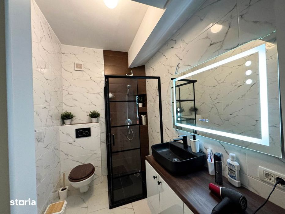 Apartament 3 Camere Tip Penthouse Terasa 192mp Piata Sudului Metrou
