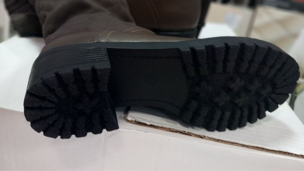 Зимни ботуши от естествена кожа и велур