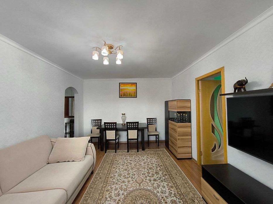 Продам 3 комн. кв. Стадион