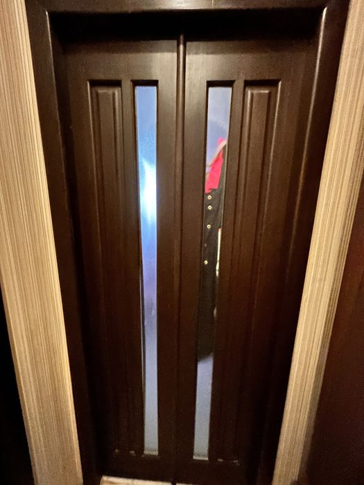 Продам межкомнатные двери