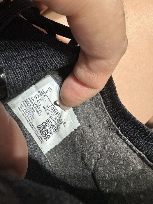 Ghete crampoane nike