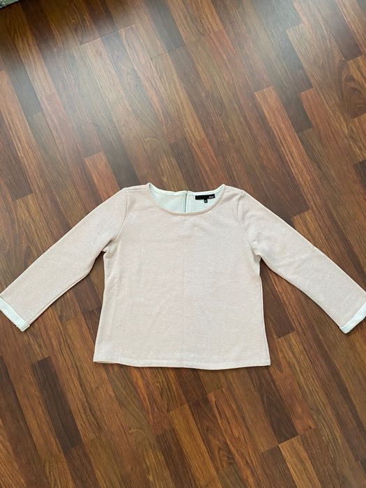 Кофты в сером и розовом цвете