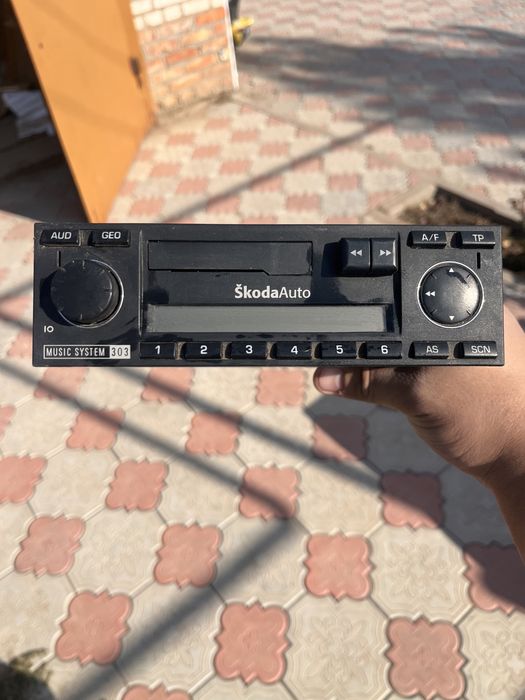 Штатная Магнитола