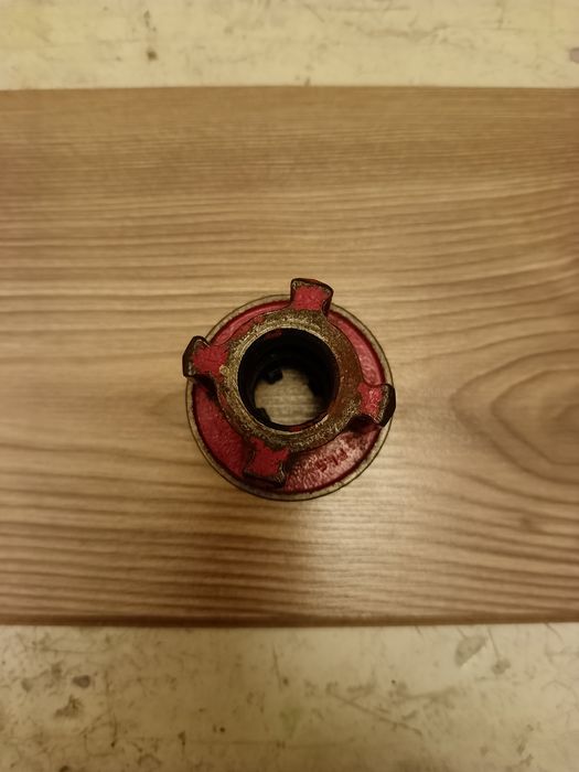 Filiera 1/2" pentru tevi