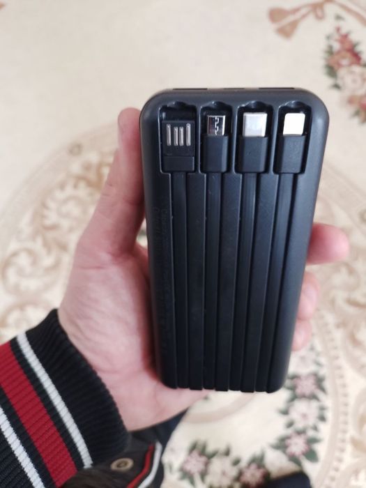 Power bank 30000 mah sotiladi!