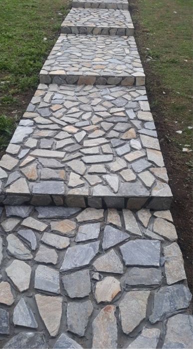 Garduri din piatra calcar de munte oriunde in tara