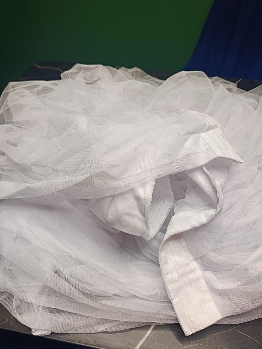 Продам шторы новый