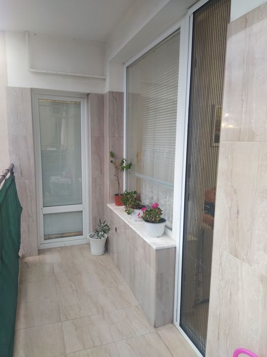 Продава се Тристаен апартамент в Благоевград, Идеален център - 77 кв.м за 1429 €/кв.м - Снимка #11