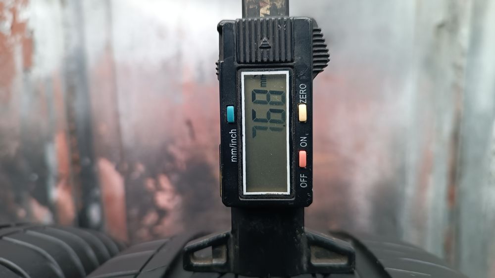 185/60/15 Continental