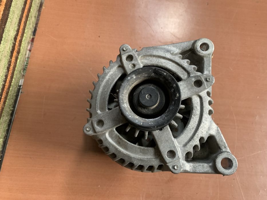 Алтернатор за bmw