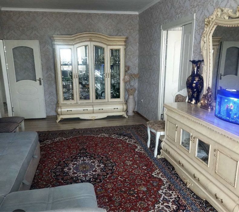 продаю Саид Барака 2/2/4 77 серия . Посредникам не беспокоить !