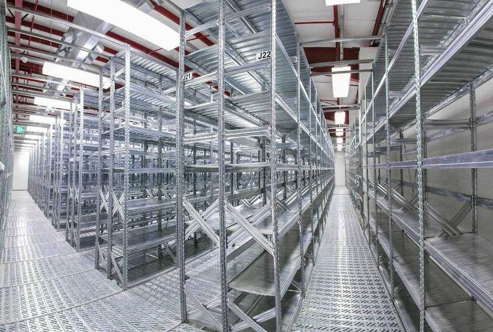 Продавам стелажи METALSISTEM Super 1-2-3 – втора употреба