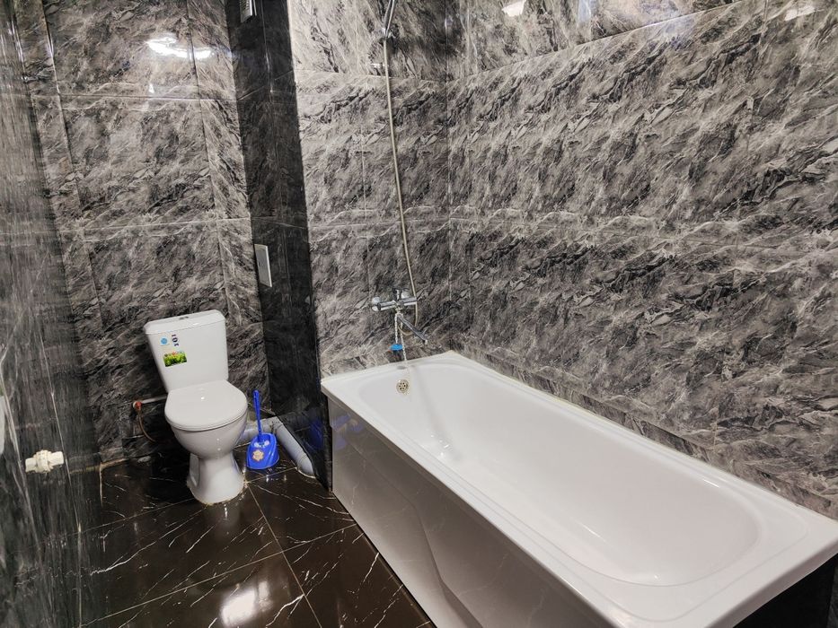 Юнусобод тумани 13 мавзеда 2 хонали уй ижарага берилади