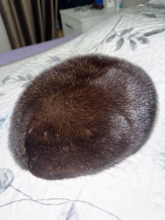 Продам Норковую мягкую беретку