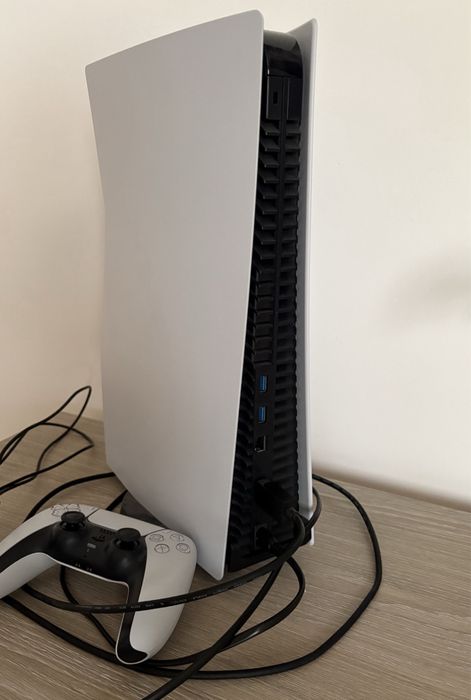 PlayStation 5 • Disk Edition • 1 Tb