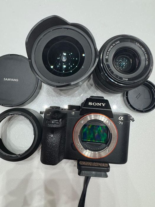 Aparat foto Sony + 2 obiective