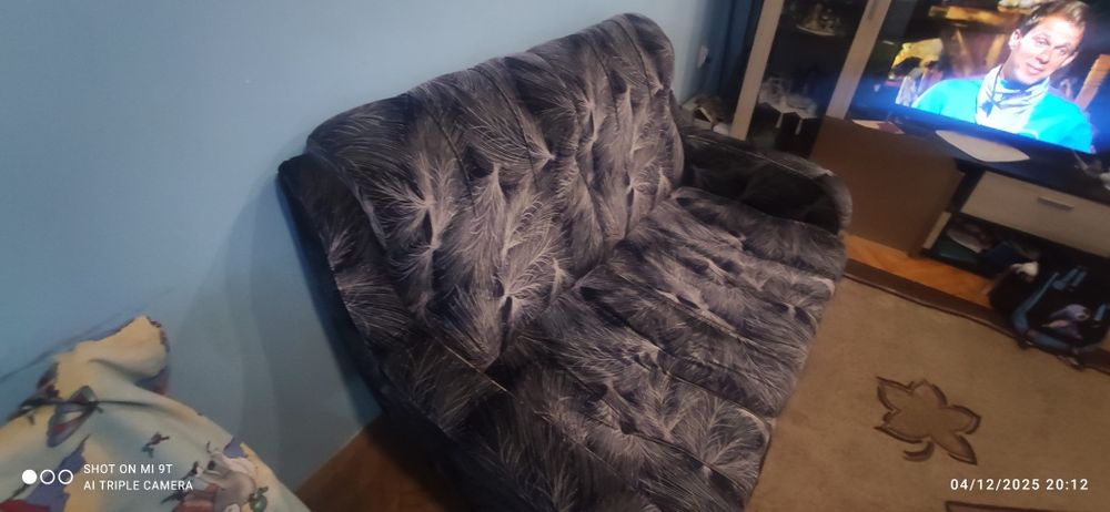 Диван с функция сън