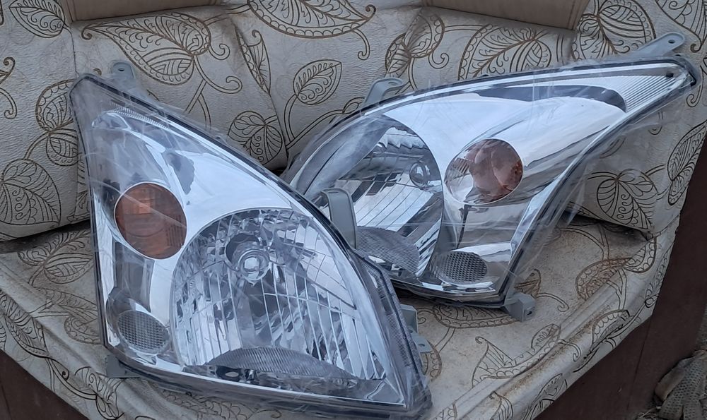 Передние фары Land Cruiser Prado 120