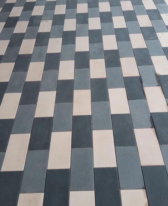 Брусчатка Сарыагаш-Абай