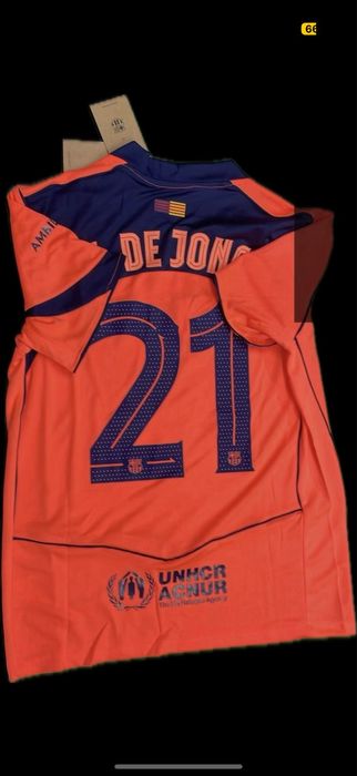 Tricou De Jong
