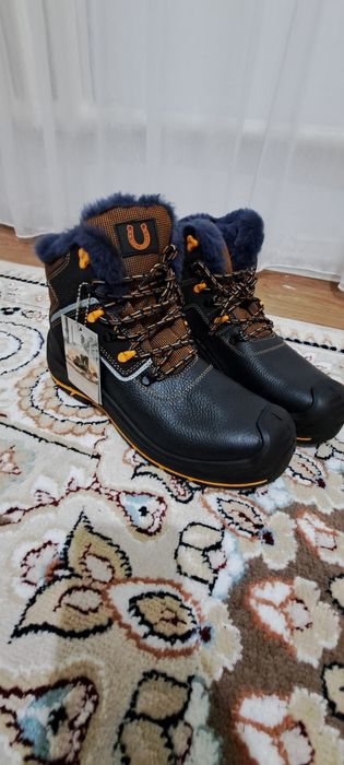 Продаётца 45 размер качествены