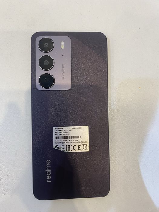 Телефон Realme c75