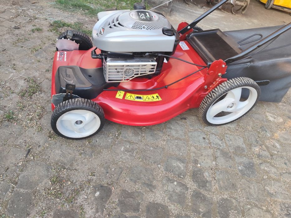 Самоходна бензинова косачка