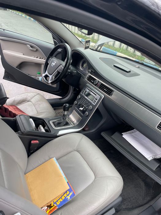 Кола Волво s80 2012 дизел 215 к.с.