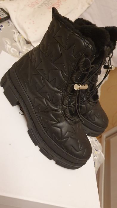 Продам Ботинки Stokton