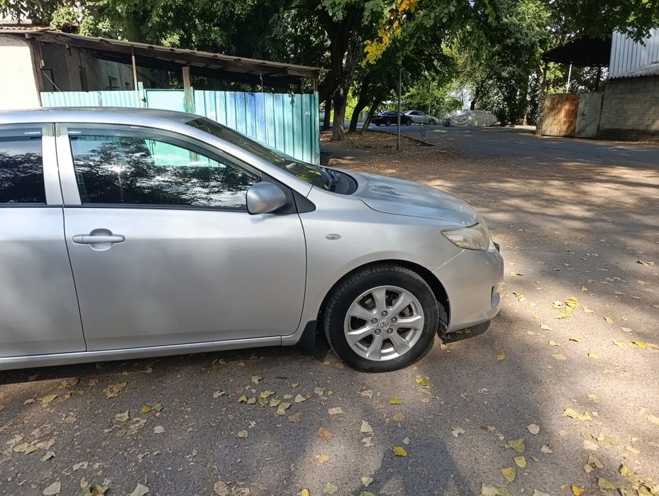 Toyota corolla 2007 год