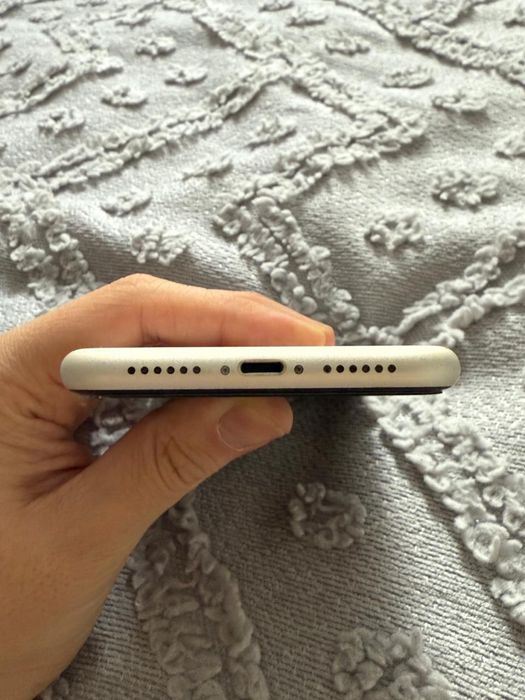 Iphone 11 white 64gb