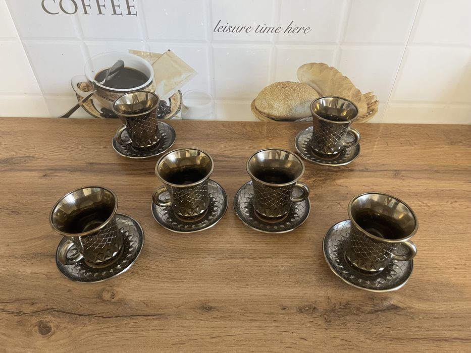 Набор новых кружек / чашек