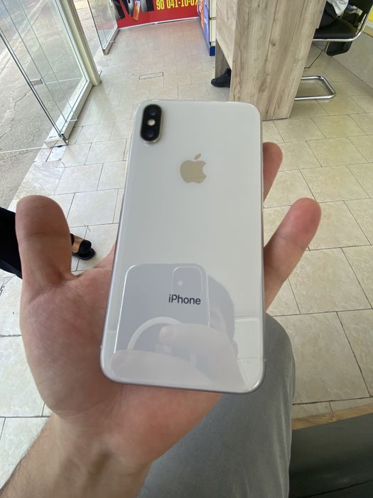 iPhone X (Айфон десятое)