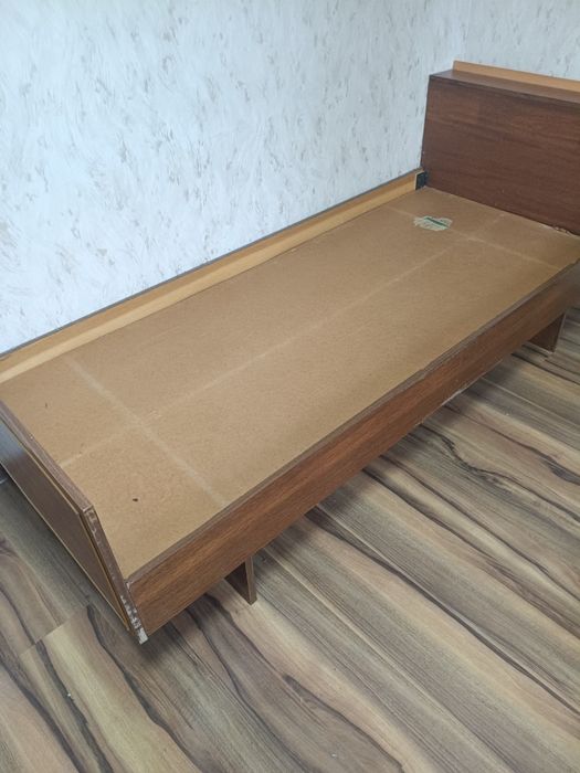 Продам две кровати