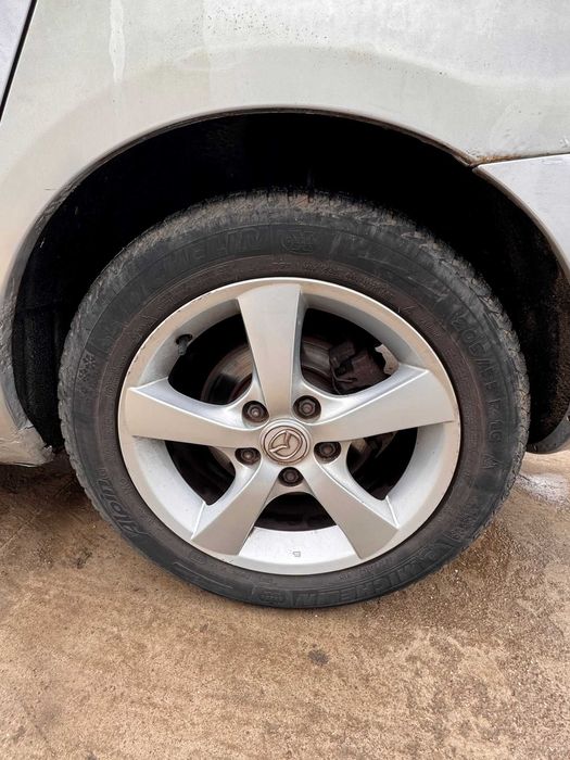 4 roti complecte R16 din aliaj mazda 3 cauciucuri bune all sezon