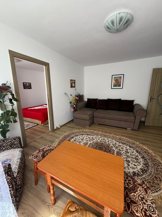 Apartament 2 camere | 280 lei/noapte | 750 m de plajă | Parter | Regim hotelier