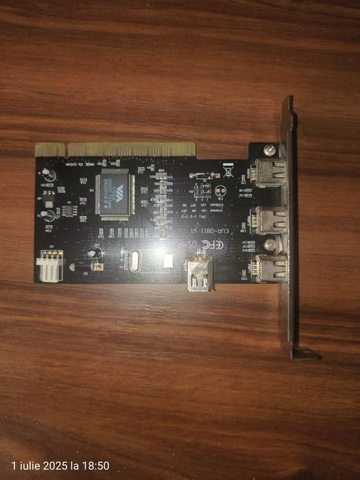 Placă PCI FireWire IEEE 1394 VIA VT6307 - 3 porturi externe + 1 intern