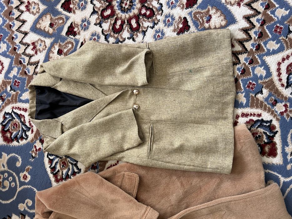 Пальто и костюм размер S/M