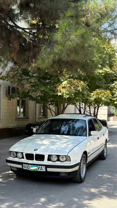 Bmw e34 518.