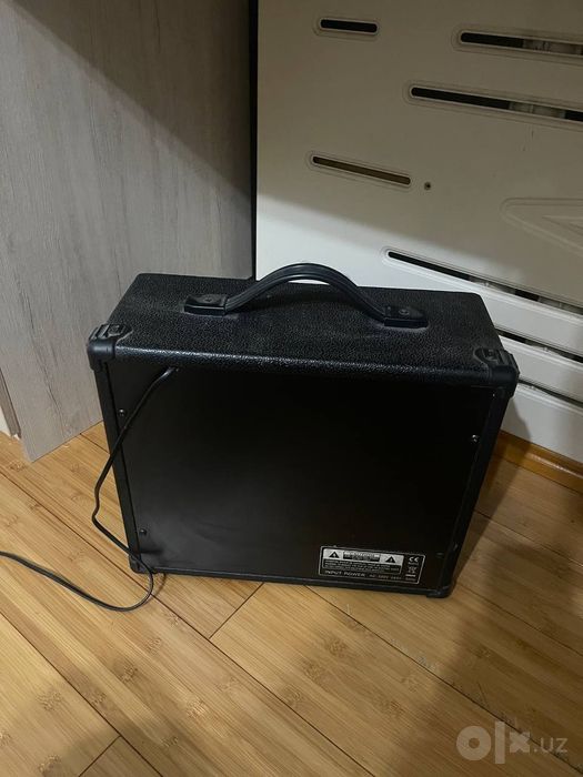 ТОРГ ЕСТЬ!!! Гитарный комбоусилитель 25 Ватт