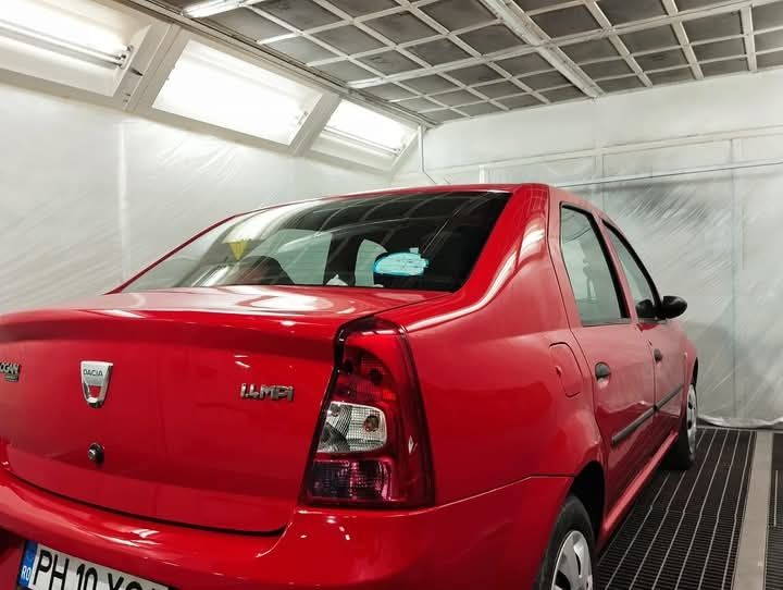 Vopsitor auto .tinichigerie ușoară