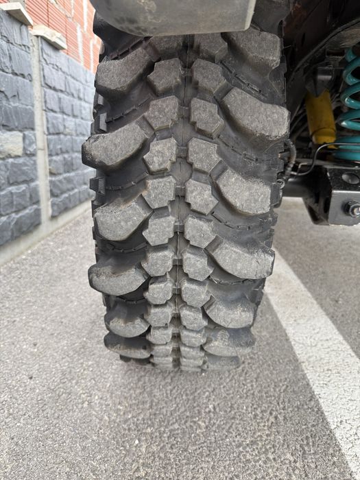 Silverstone 35x10.5x16