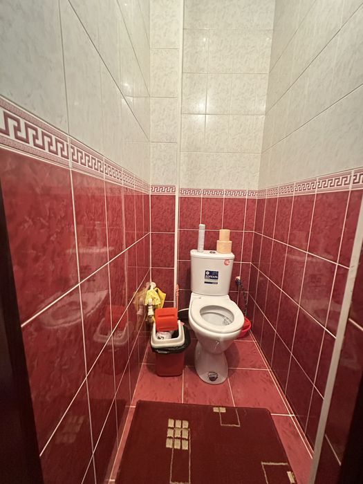 Центрда уй сатылады 2-этаж