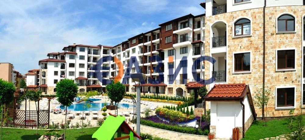 Продава се Четиристаен апартамент в с. Равда, Област Бургас - 125 кв.м за 1280 €/кв.м - Снимка #12