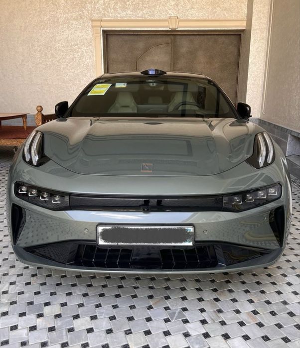 Zeekr 001 you full 2024/25