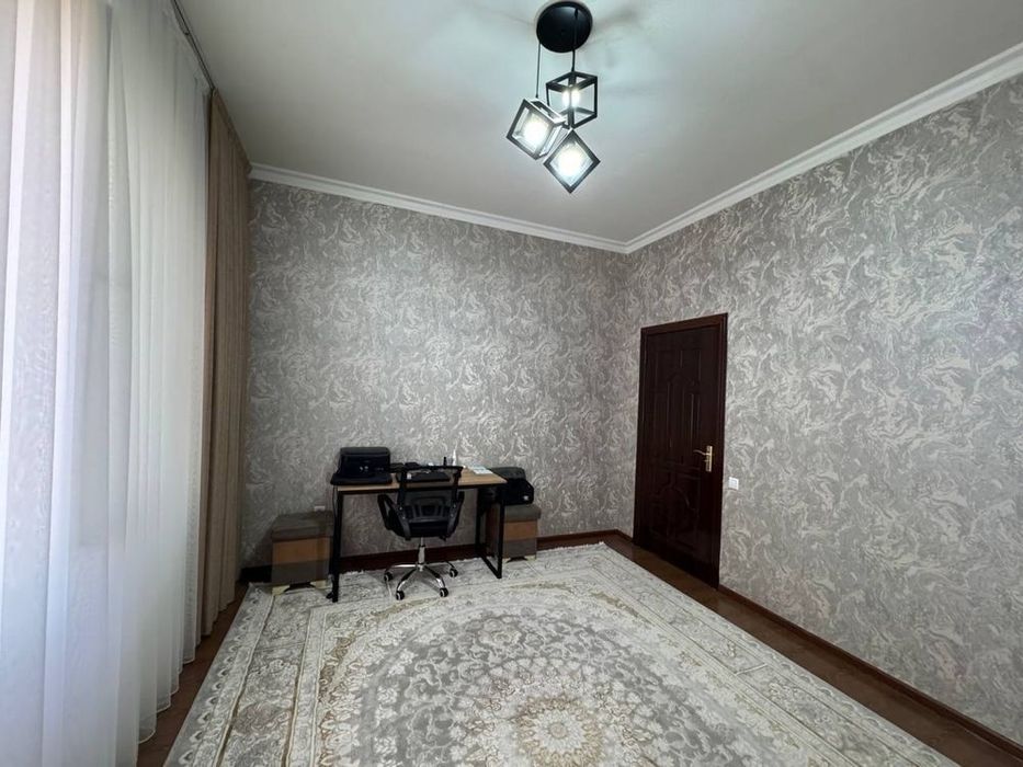 СРОЧНО ПРОДАЁТСЯ 3-комнатная квартира!