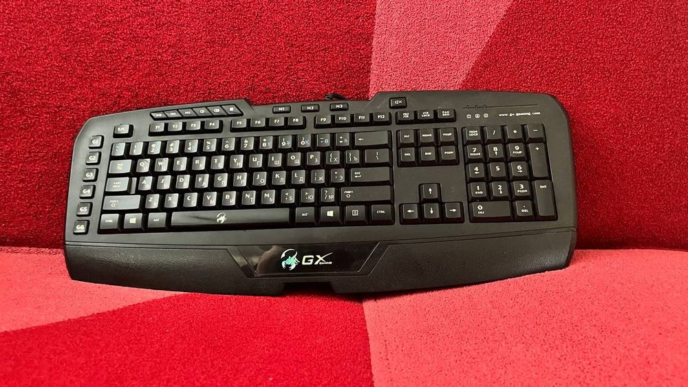 Клавиатура проводная б/у