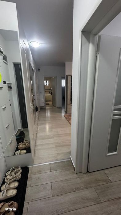 Apartament mobilat, etaj intermediar, lift, parcare, Kogalniceanu