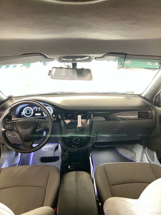 Lasetti 1.8 avtomat 2011
