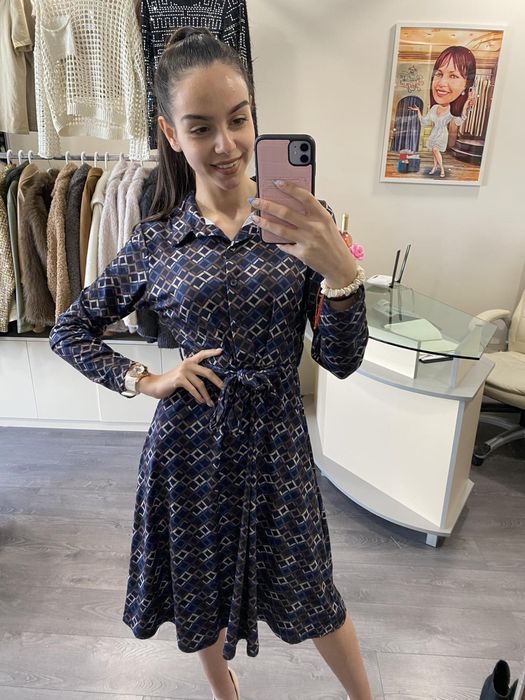 Стилна и женствен рокля универсален размер